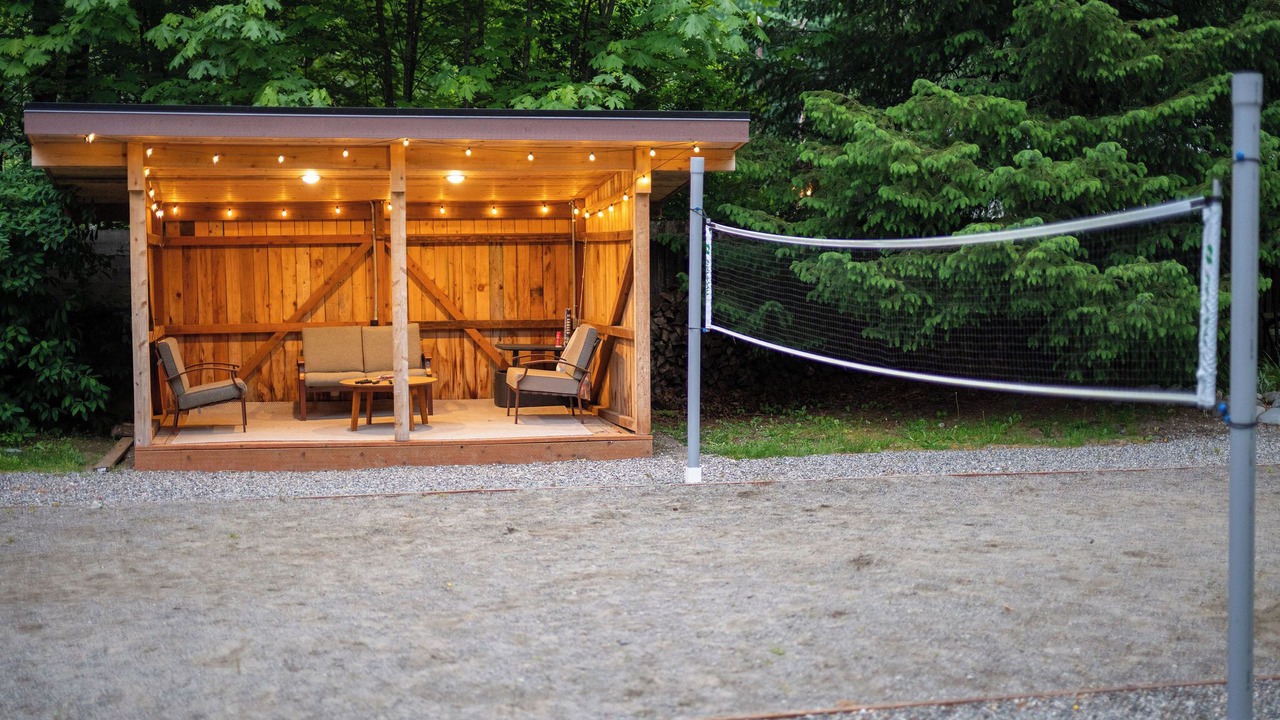 Photo of Outdoor in Baring