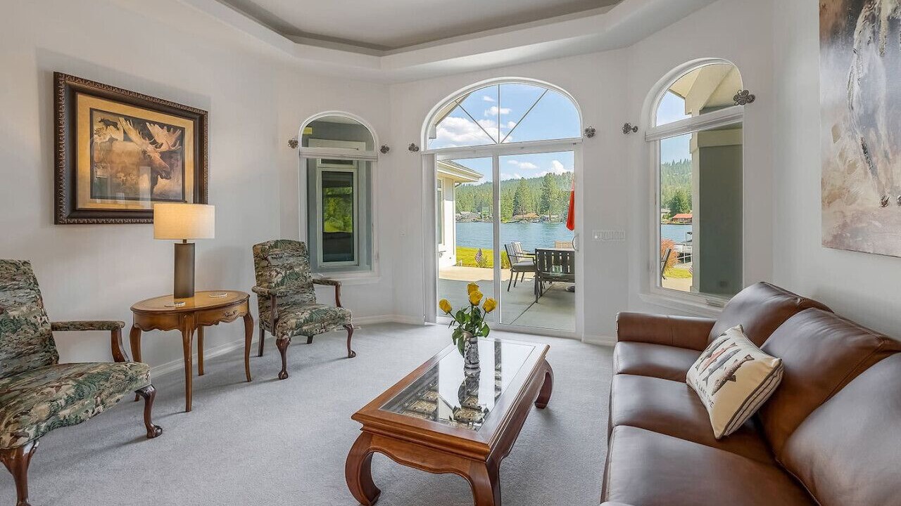 Photo of Livingroom in Post Falls