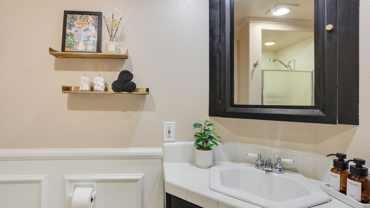 Photo of Bathroom in Central Tacoma