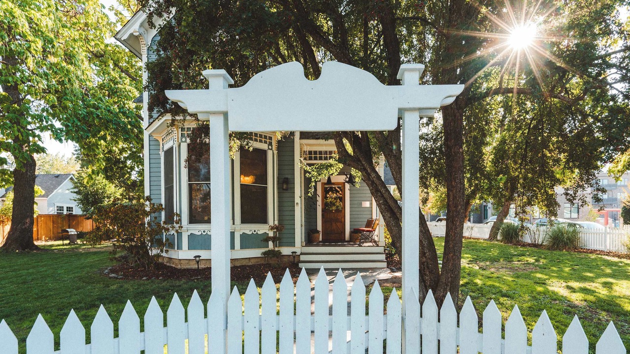 Photo of Others in Historic Railroad District