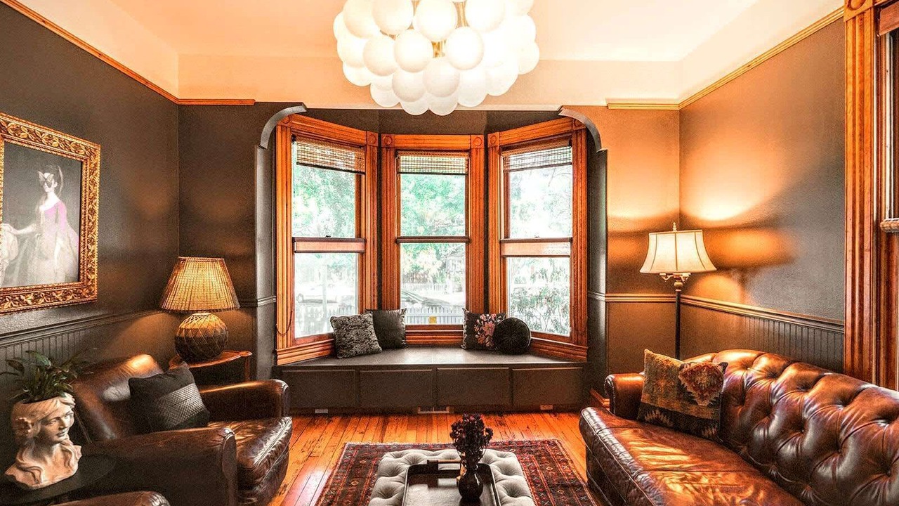Photo of Livingroom in Historic Railroad District