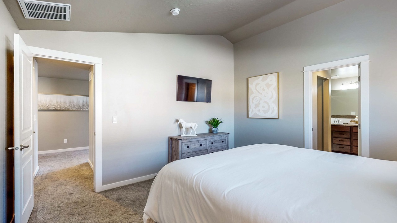 Photo of Bedroom in Nampa