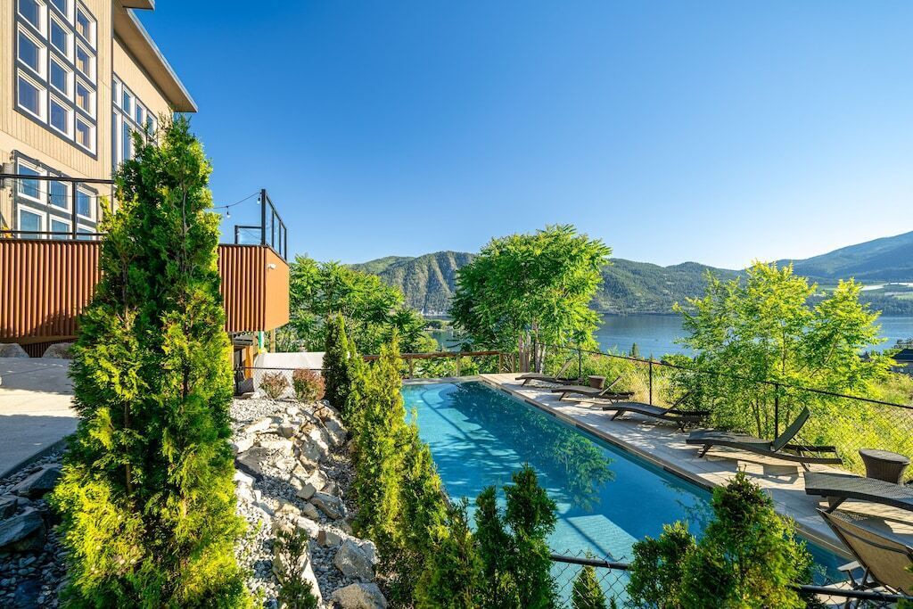 Photo of Outdoor in Manson