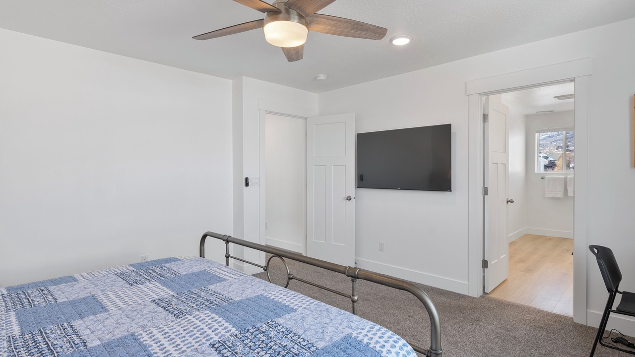 Photo of Bedroom in Sweetwater