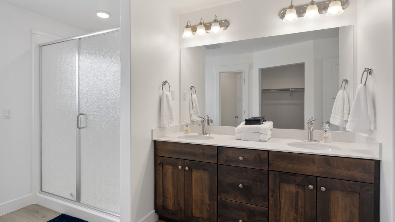 Photo of Bathroom in Sweetwater