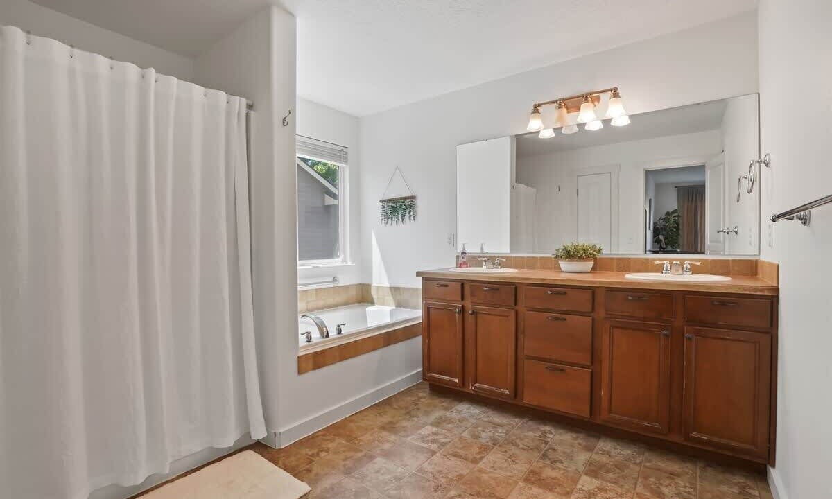 Photo of Bathroom in Nampa