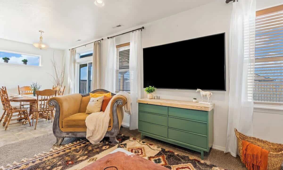 Photo of Bedroom in Caldwell