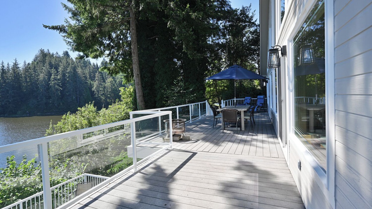 Photo of Outdoor in Lakeside