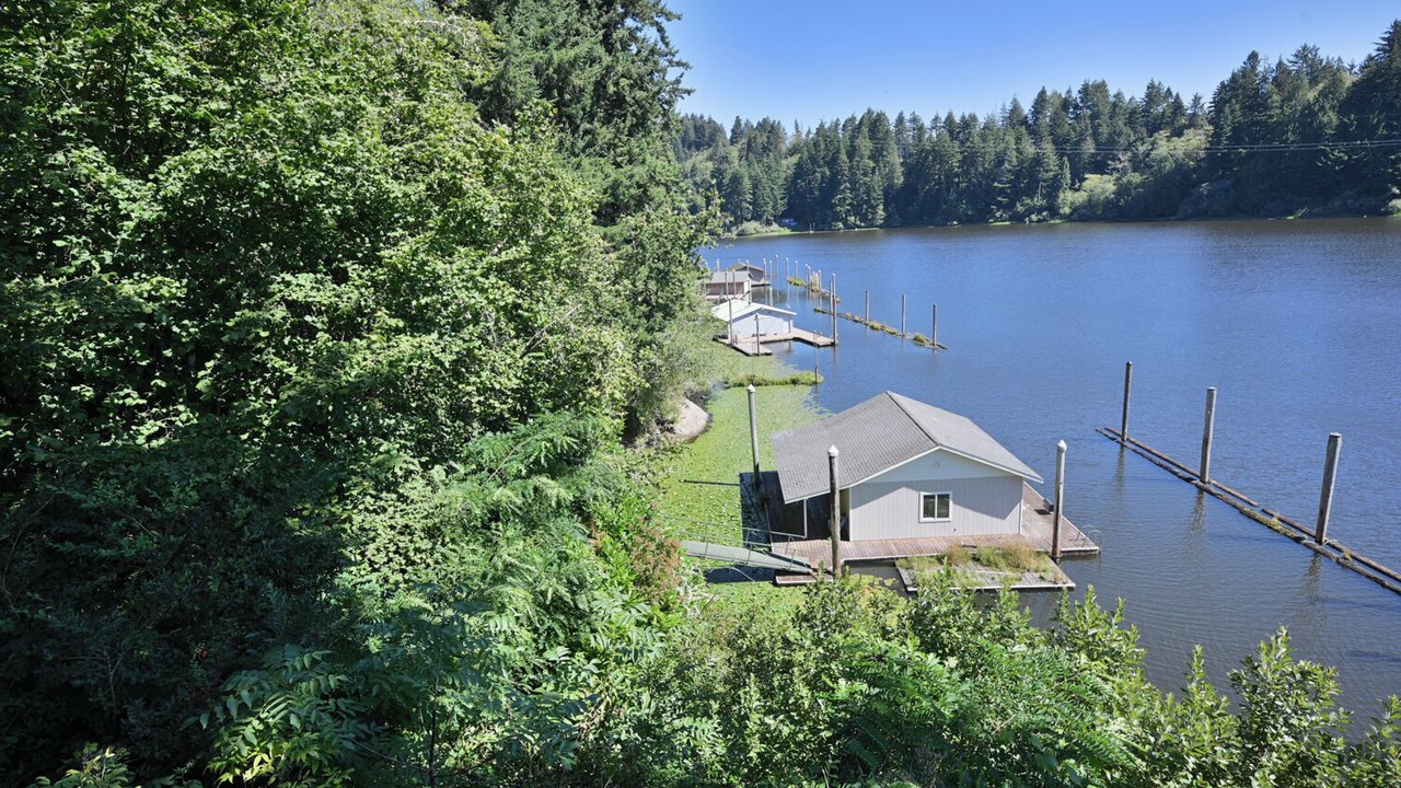 Photo of Outdoor in Lakeside