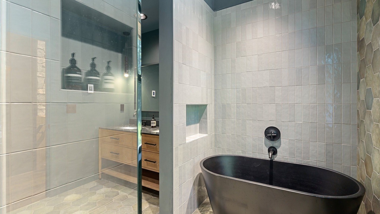 Photo of Bathroom in Deming