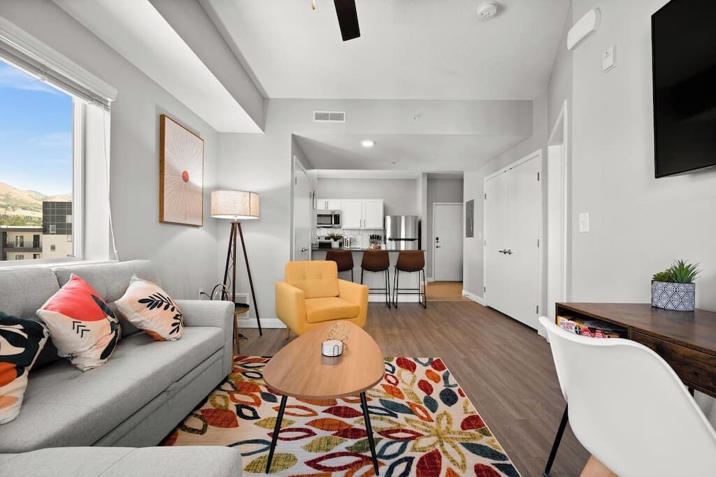 Photo of Livingroom in Central City
