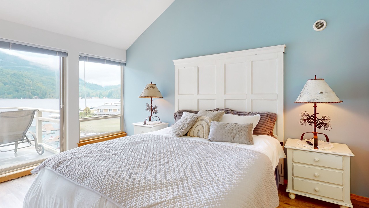 Photo of Bedroom in Port Angeles