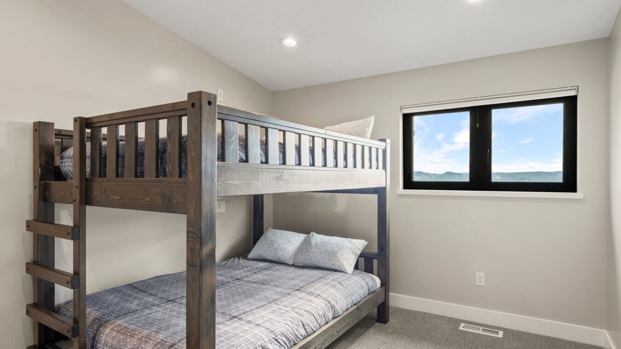 Photo of Bedroom in Fish Haven