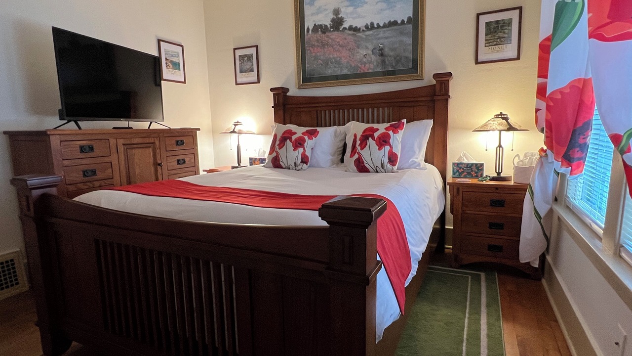 Photo of Bedroom in Hilltop