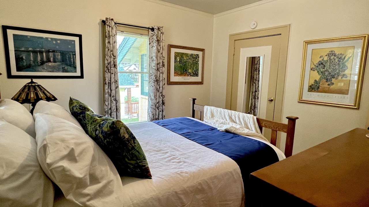 Photo of Bedroom in Hilltop