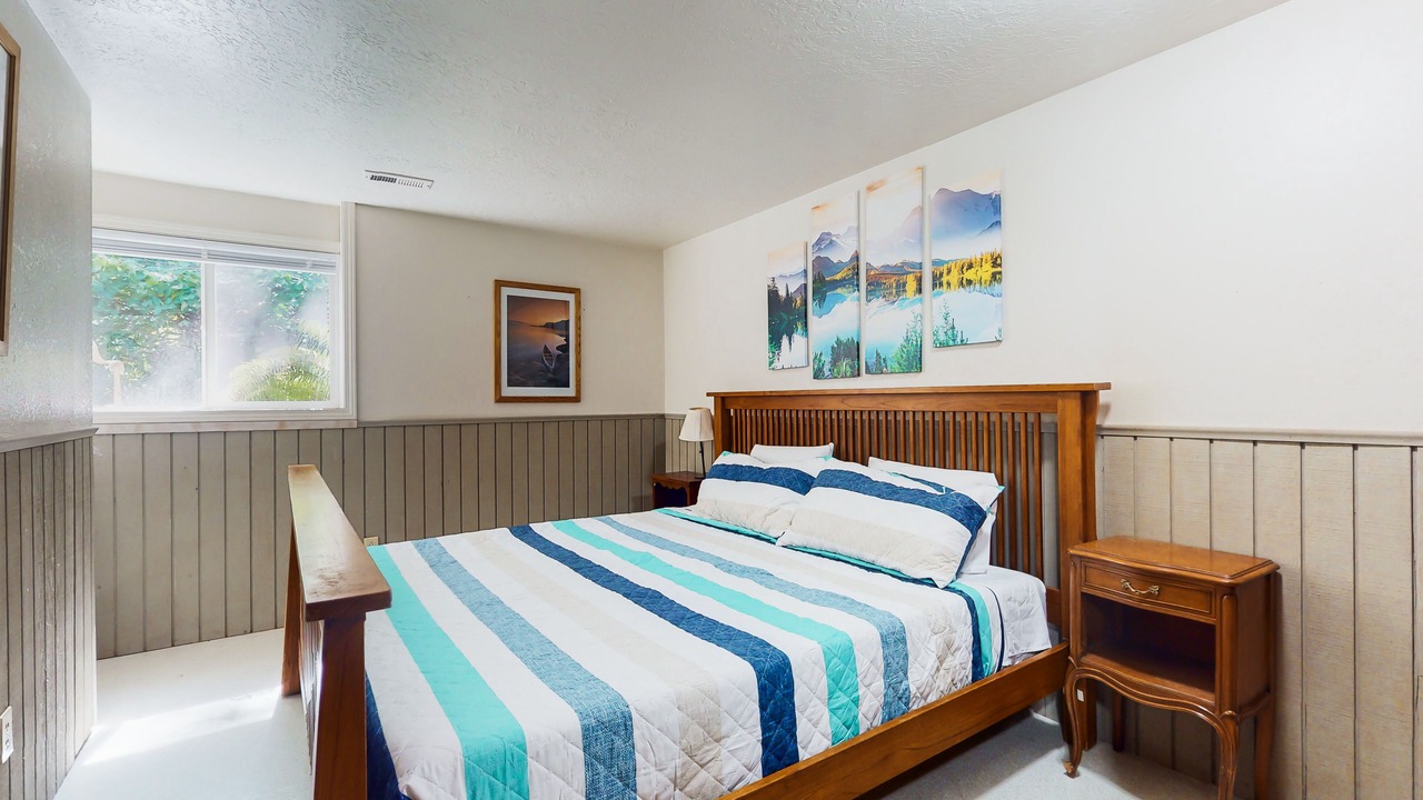 Photo of Bedroom in Anderson Island