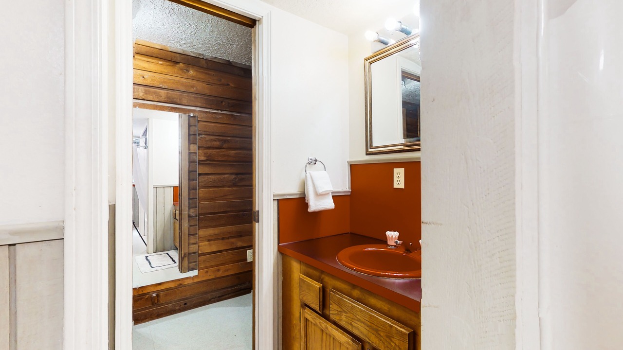 Photo of Bathroom in Anderson Island