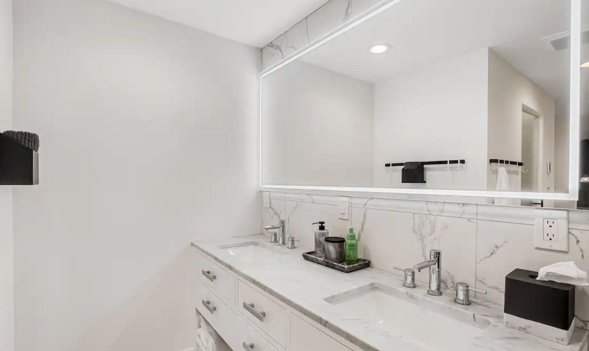 Photo of Bathroom in Milton