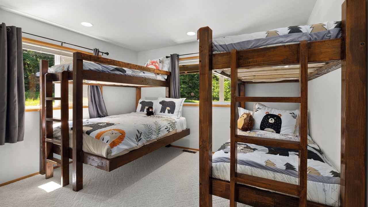 Photo of Bedroom in Cle Elum