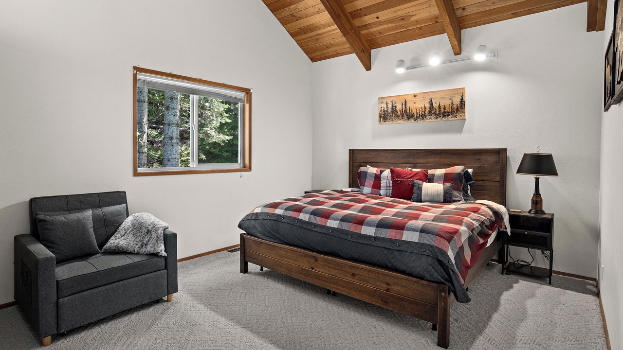 Photo of Bedroom in Cle Elum