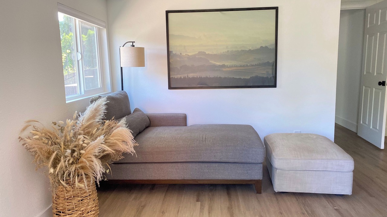 Photo of Livingroom in West Hazel Dell