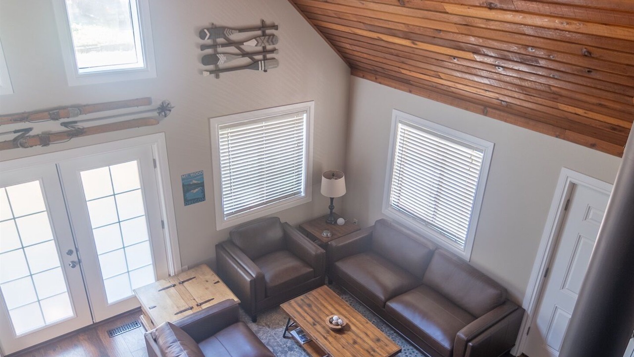 Photo of Livingroom in Mount Hood Village