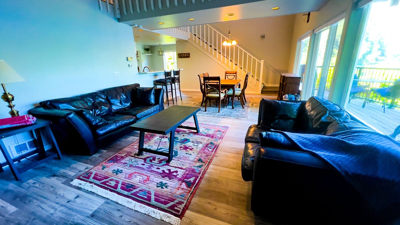 Photo of Livingroom in Port Angeles