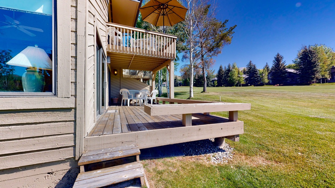 Photo of Outdoor in Elkhorn Village