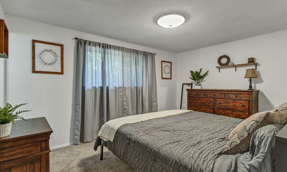 Photo of Bedroom in Albany