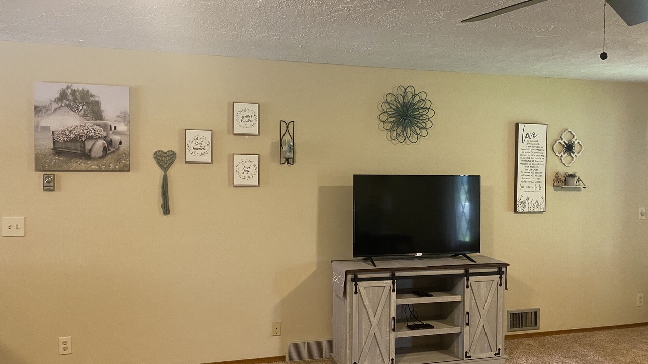 Photo of Livingroom in Bone