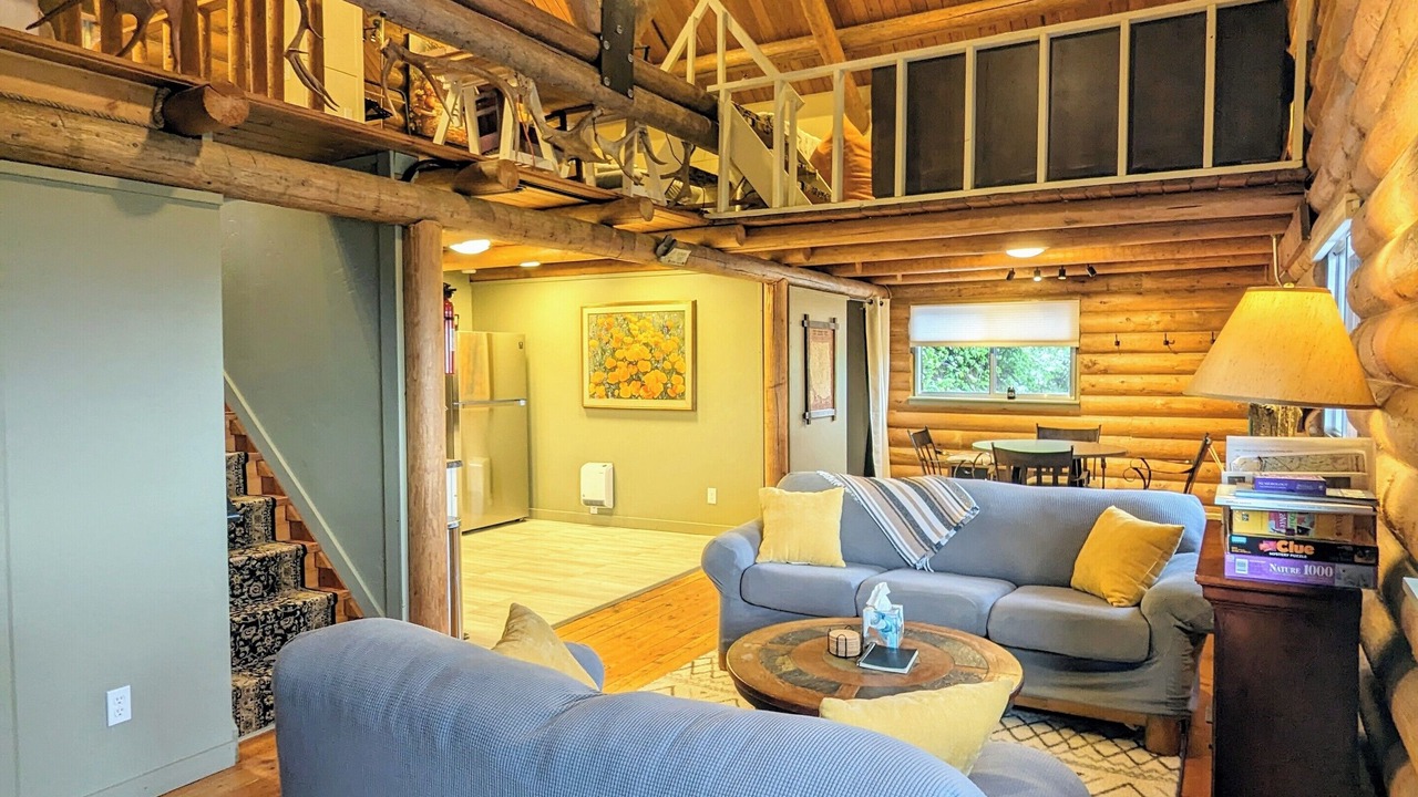 Photo of Livingroom in Irwin