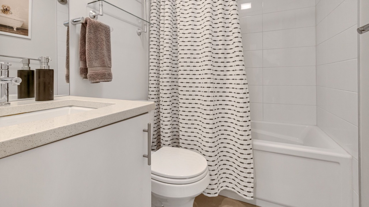 Photo of Bathroom in Green Lake