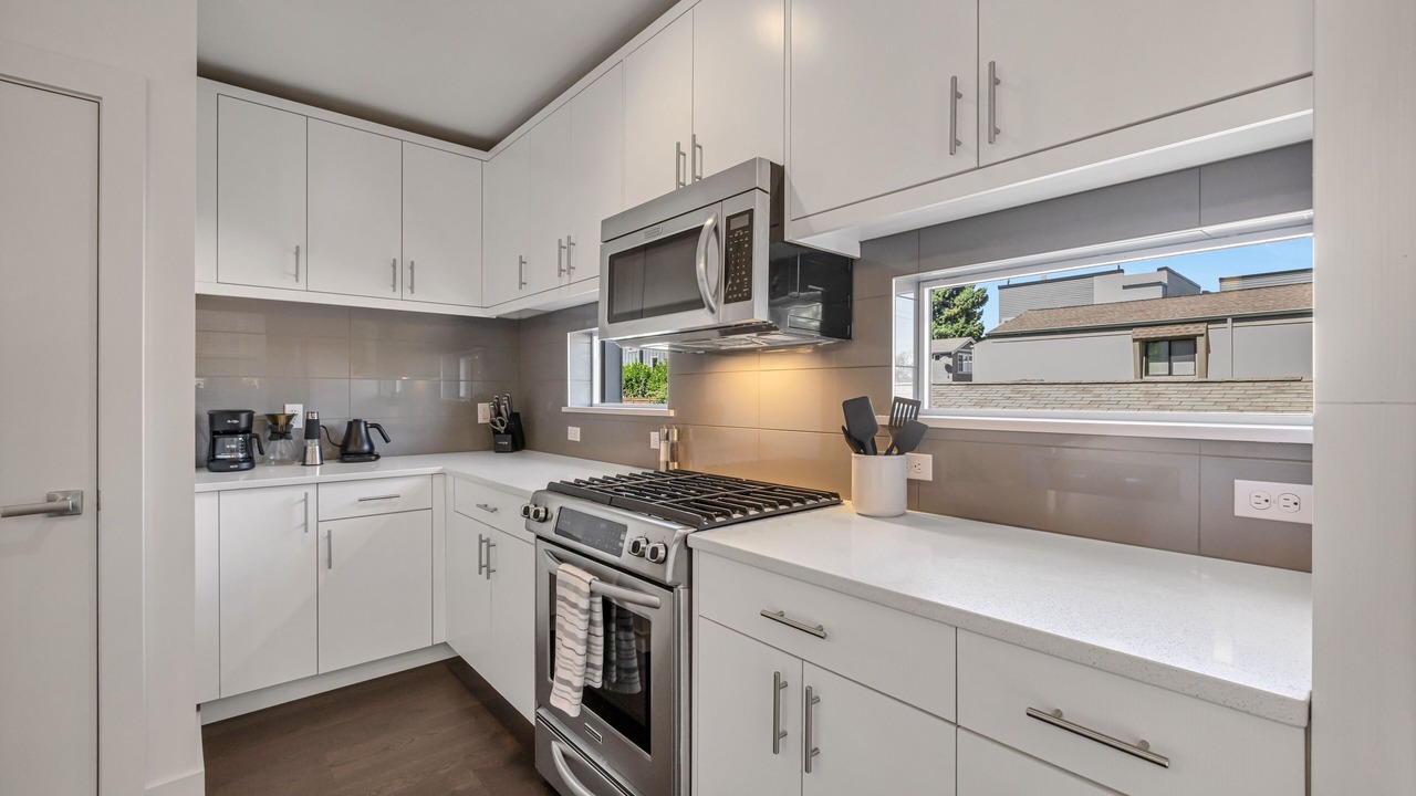 Photo of Kitchen in Green Lake