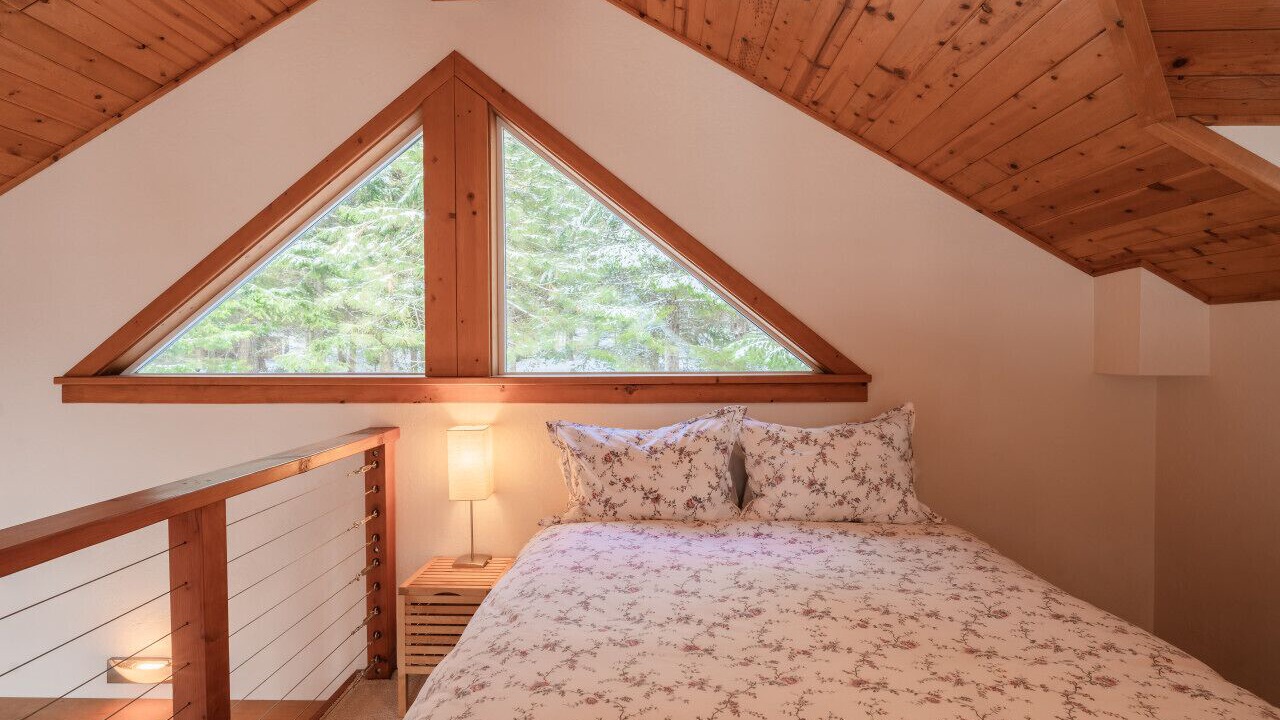 Photo of Bedroom in Ashland