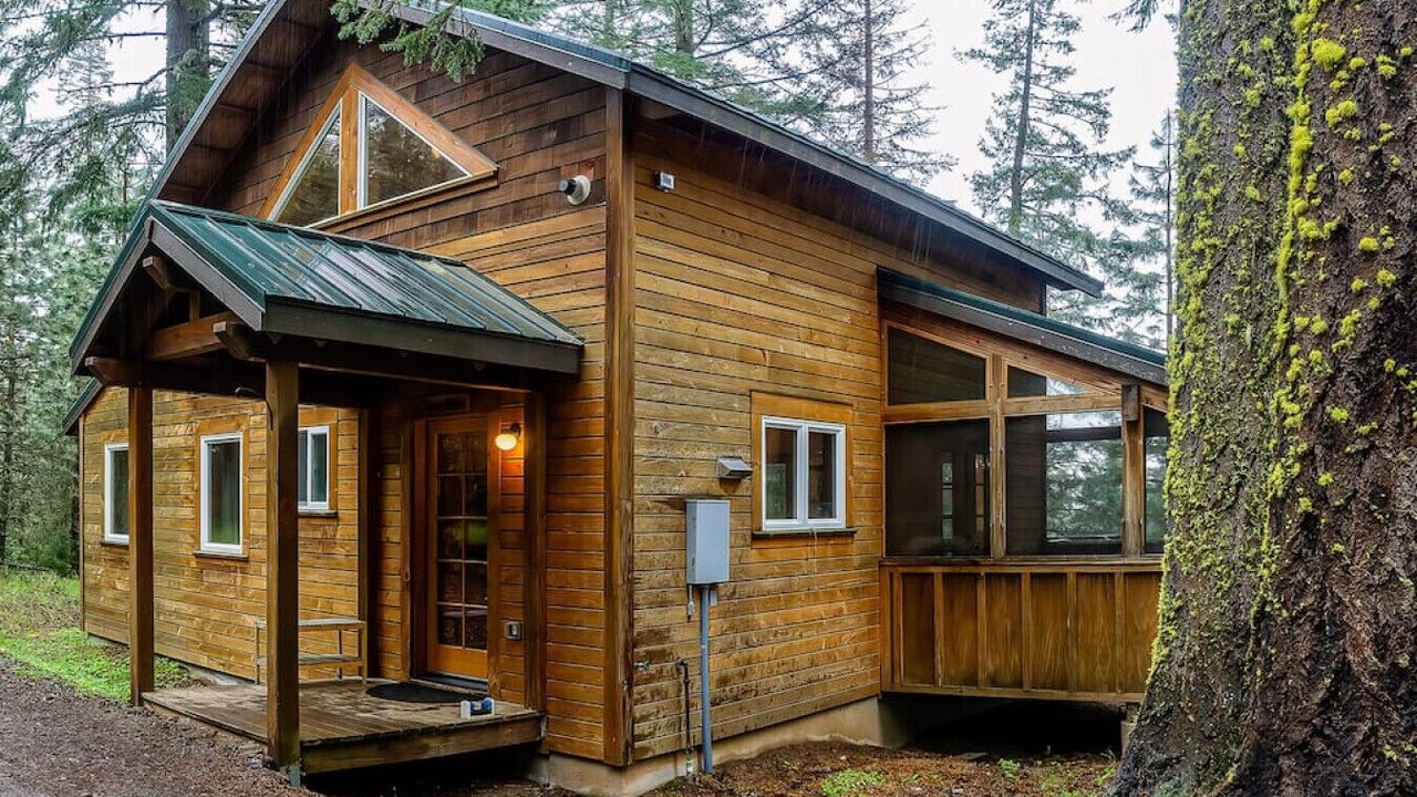 Photo of Outdoor in Ashland