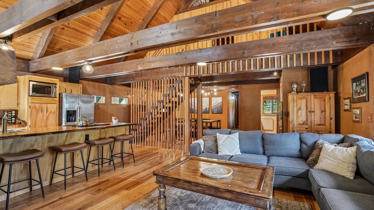 Photo of Livingroom in Government Camp