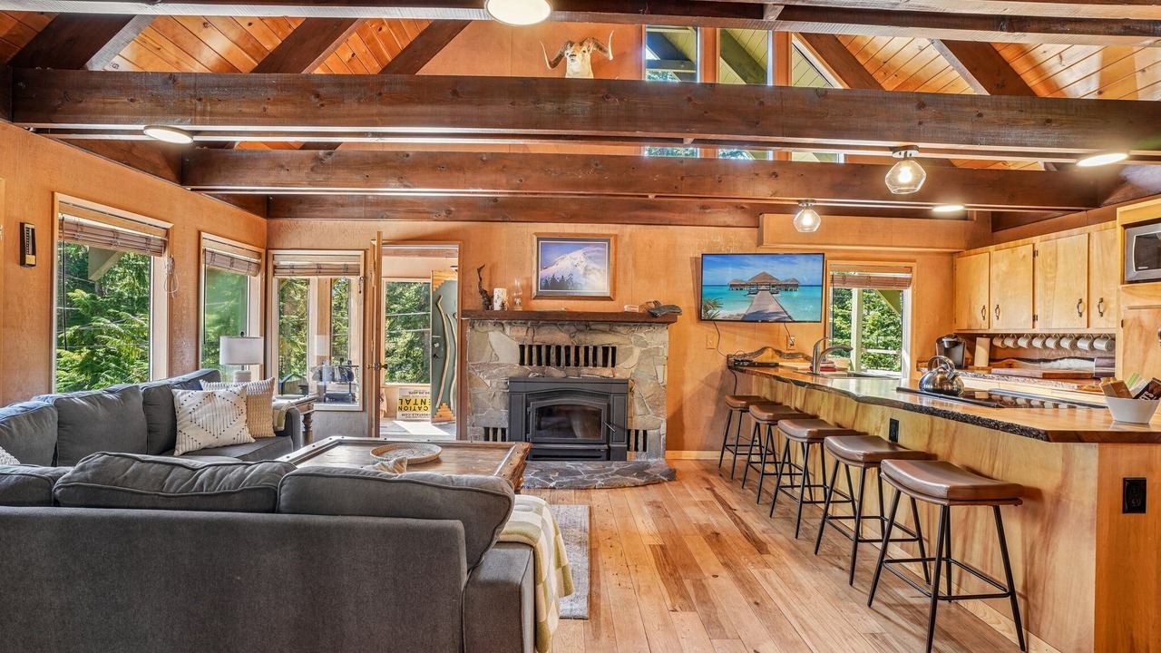 Photo of Livingroom in Government Camp