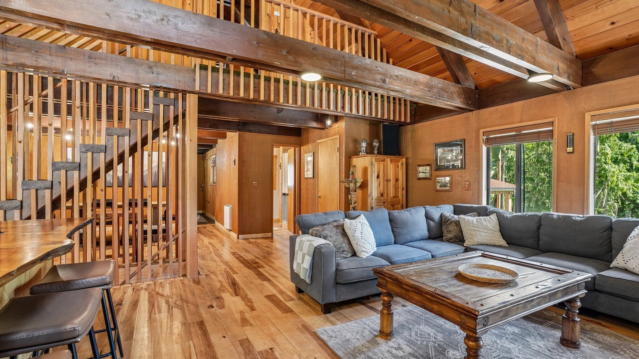 Photo of Livingroom in Government Camp