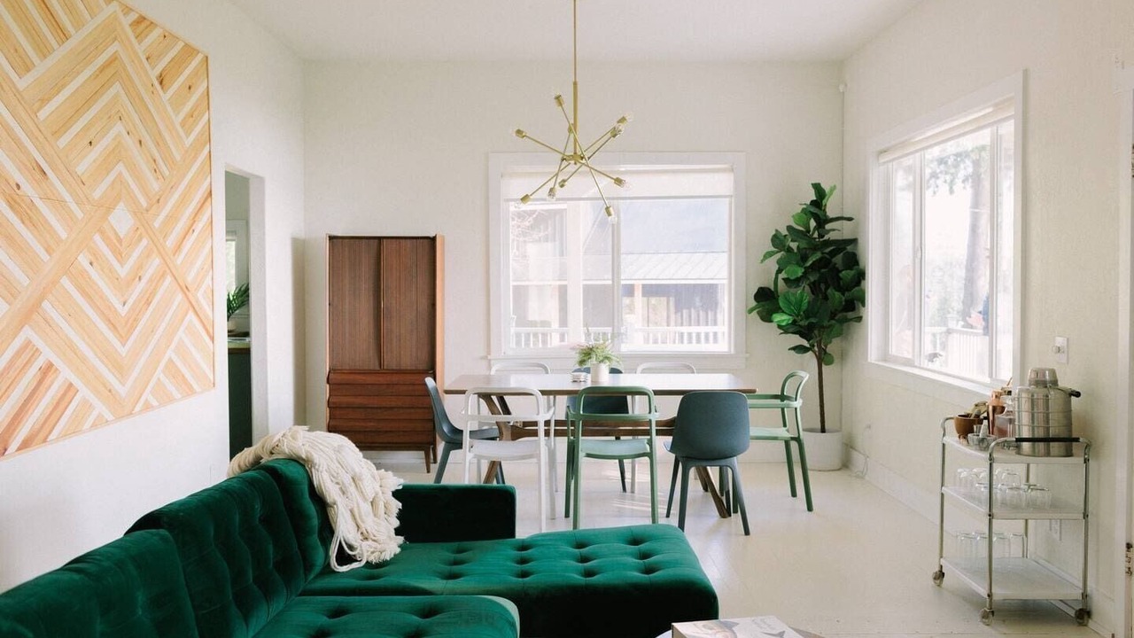 Photo of Livingroom in East Hope