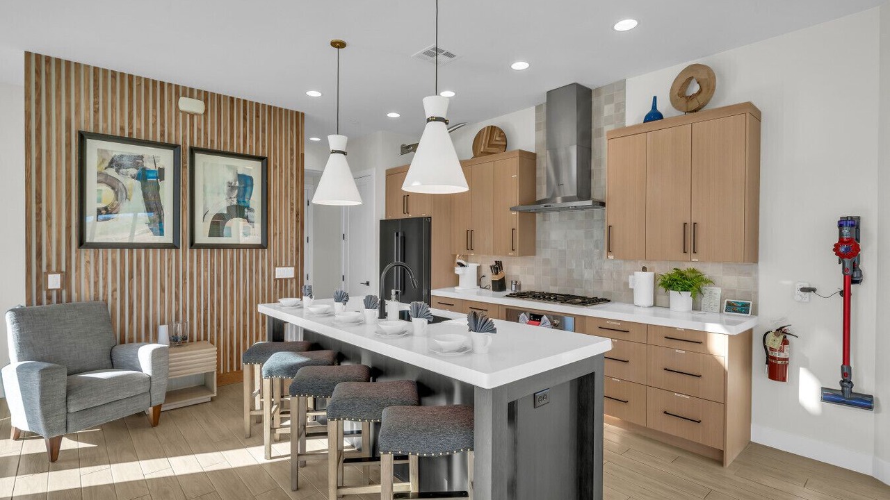 Photo of Kitchen in Hurricane