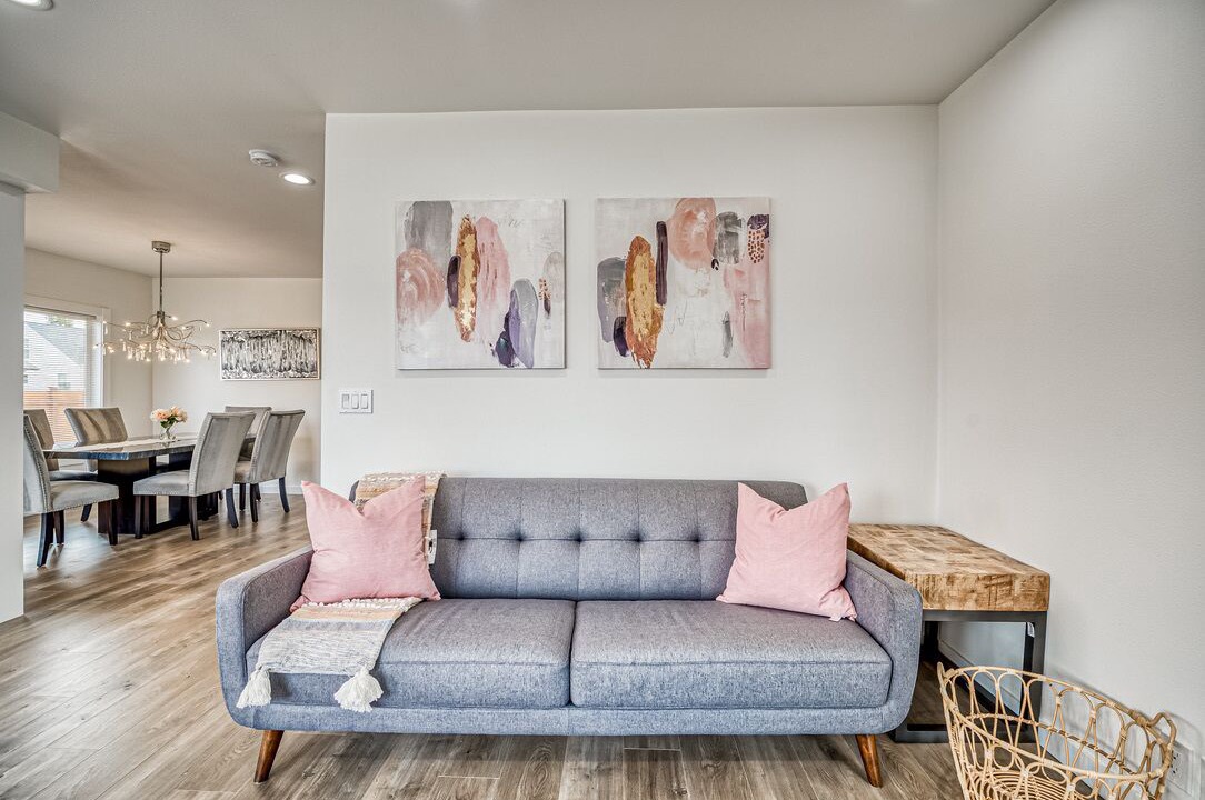 Photo of Livingroom in Eastside