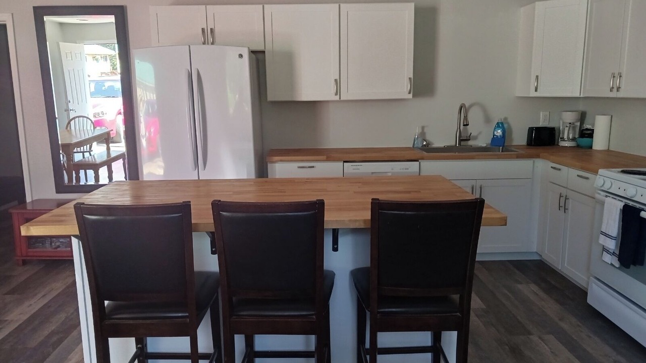 Photo of Kitchen in Amanda Park