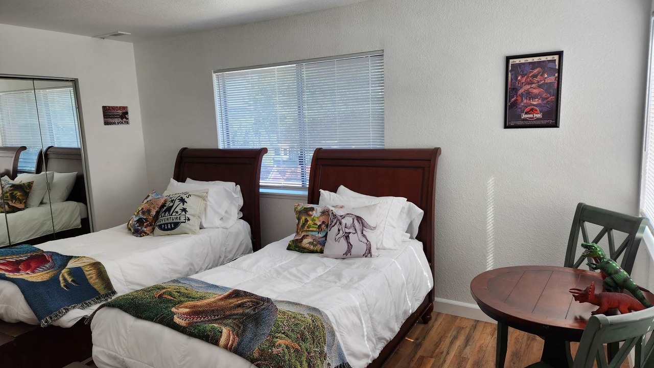 Photo of Bedroom in Roseburg