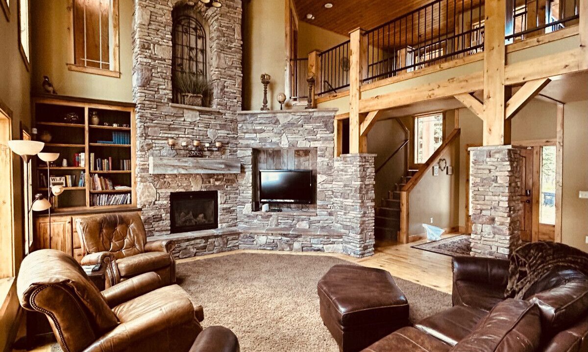 Photo of Livingroom in Island Park