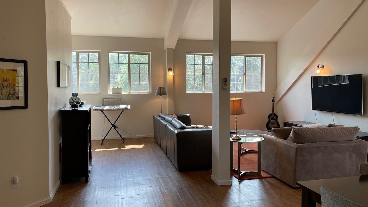 Photo of Livingroom in Ashland