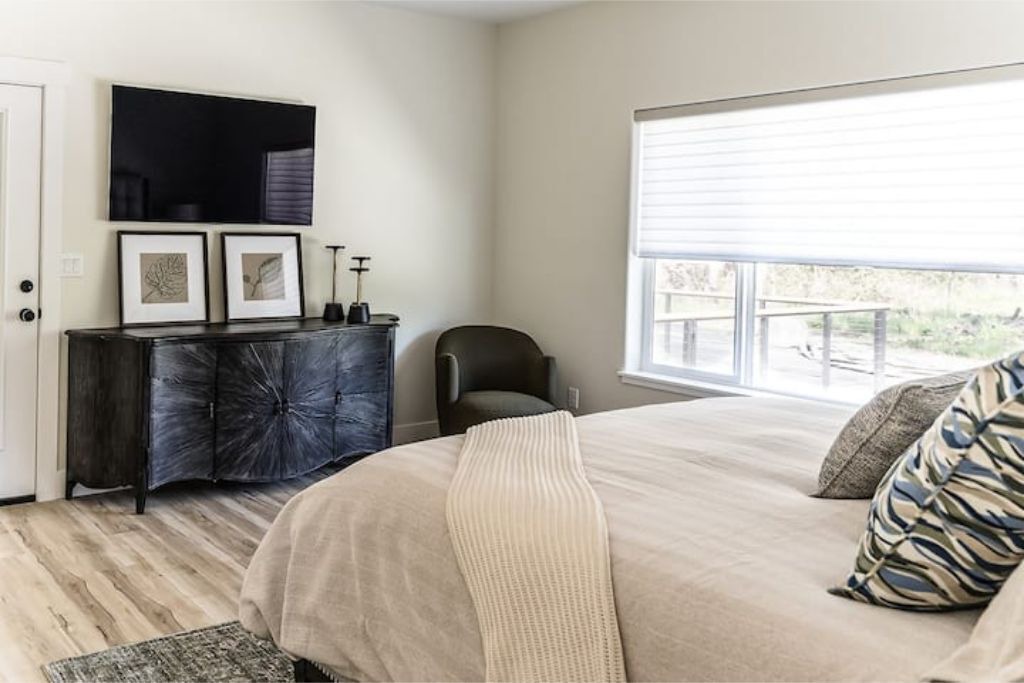Photo of Bedroom in Roseburg