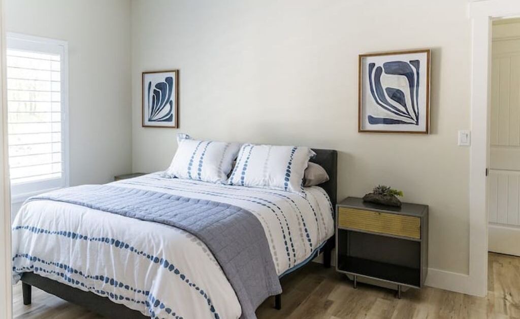 Photo of Bedroom in Roseburg