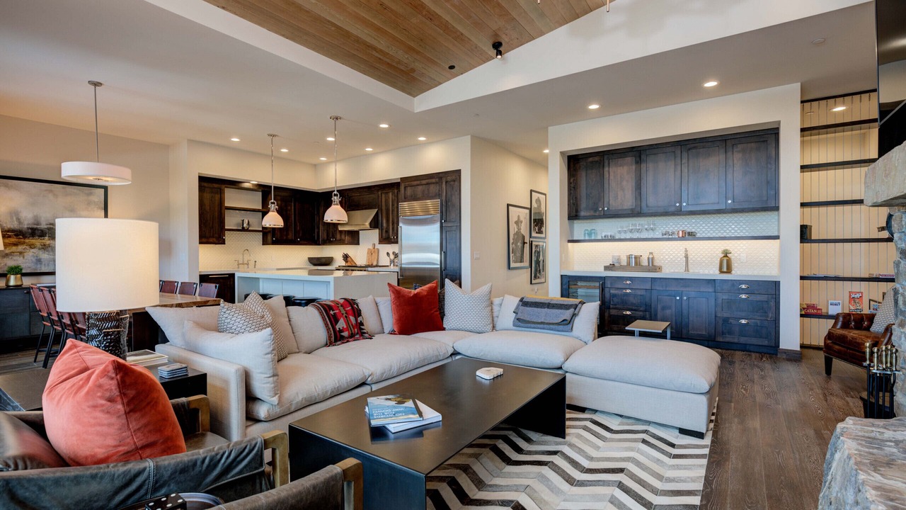 Photo of Livingroom in Big Sky