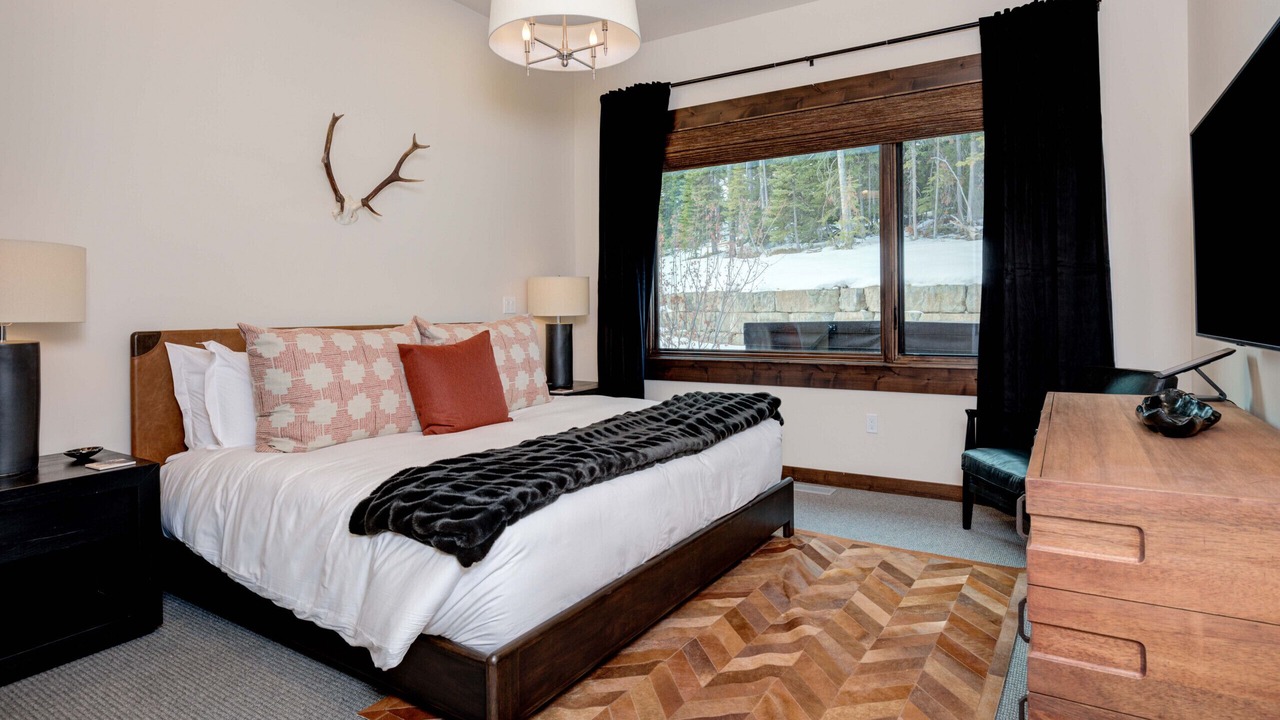 Photo of Bedroom in Big Sky