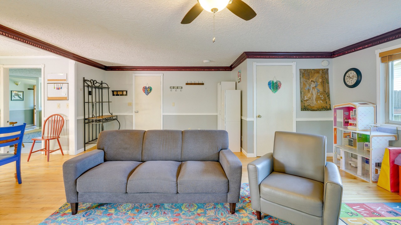 Photo of Livingroom in Salmon Creek